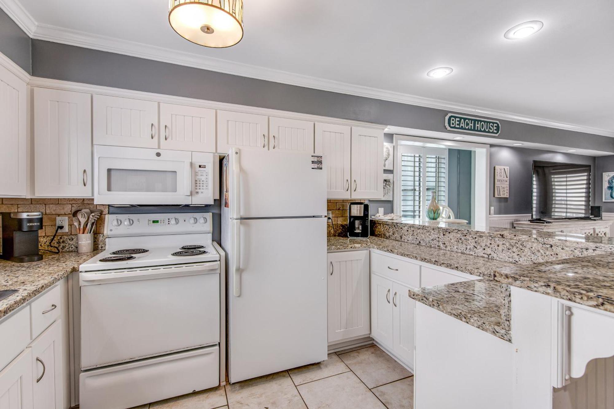 ​Sandpiper Cove Destin Room photo