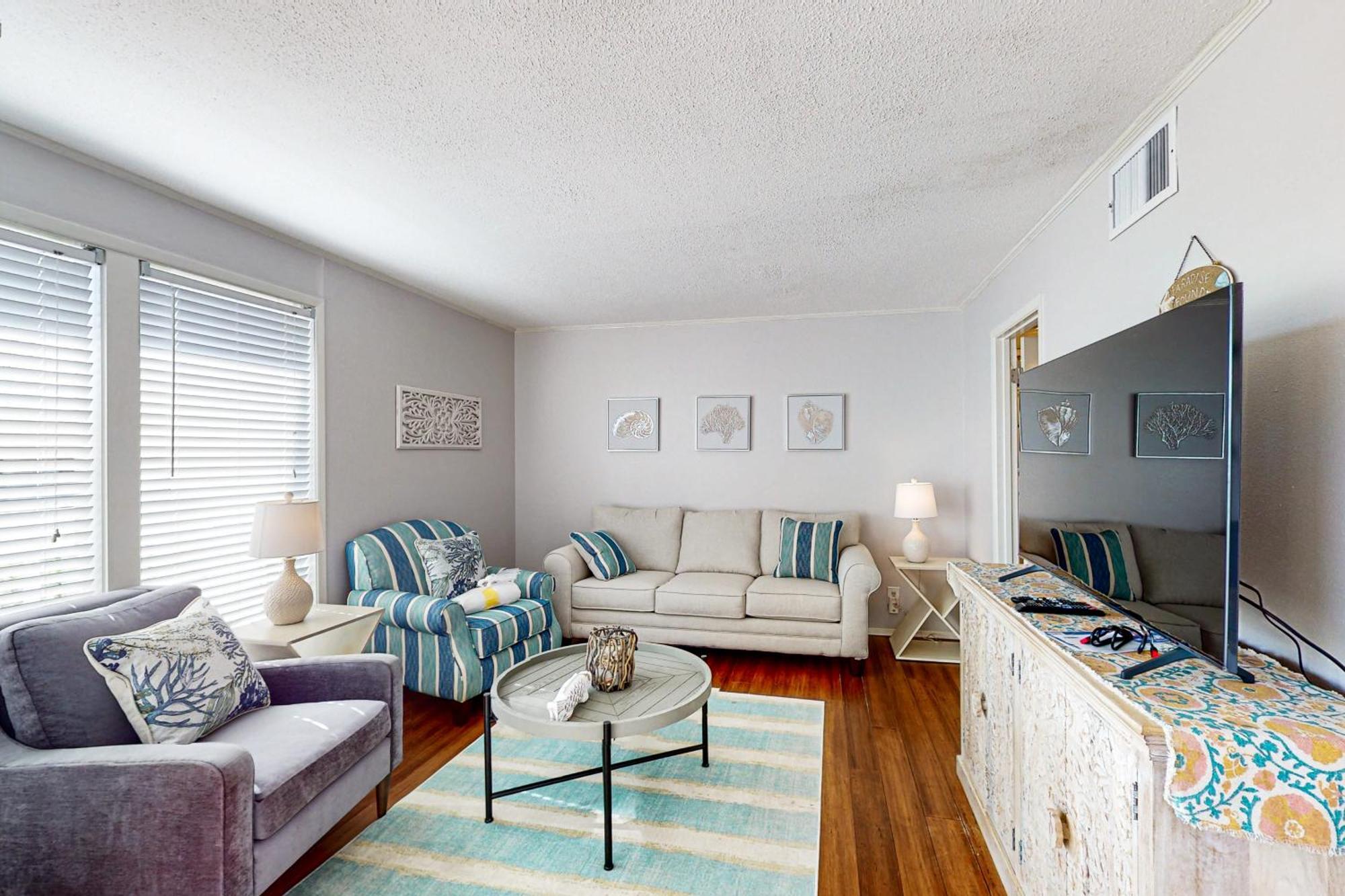 ​Sandpiper Cove Destin Room photo