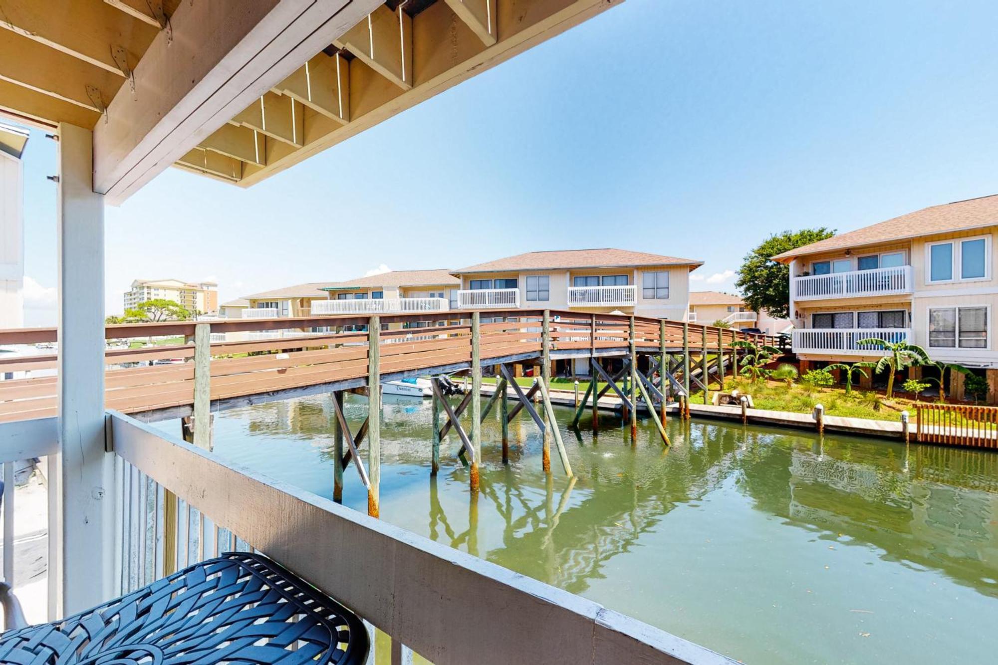 ​Sandpiper Cove Destin Room photo